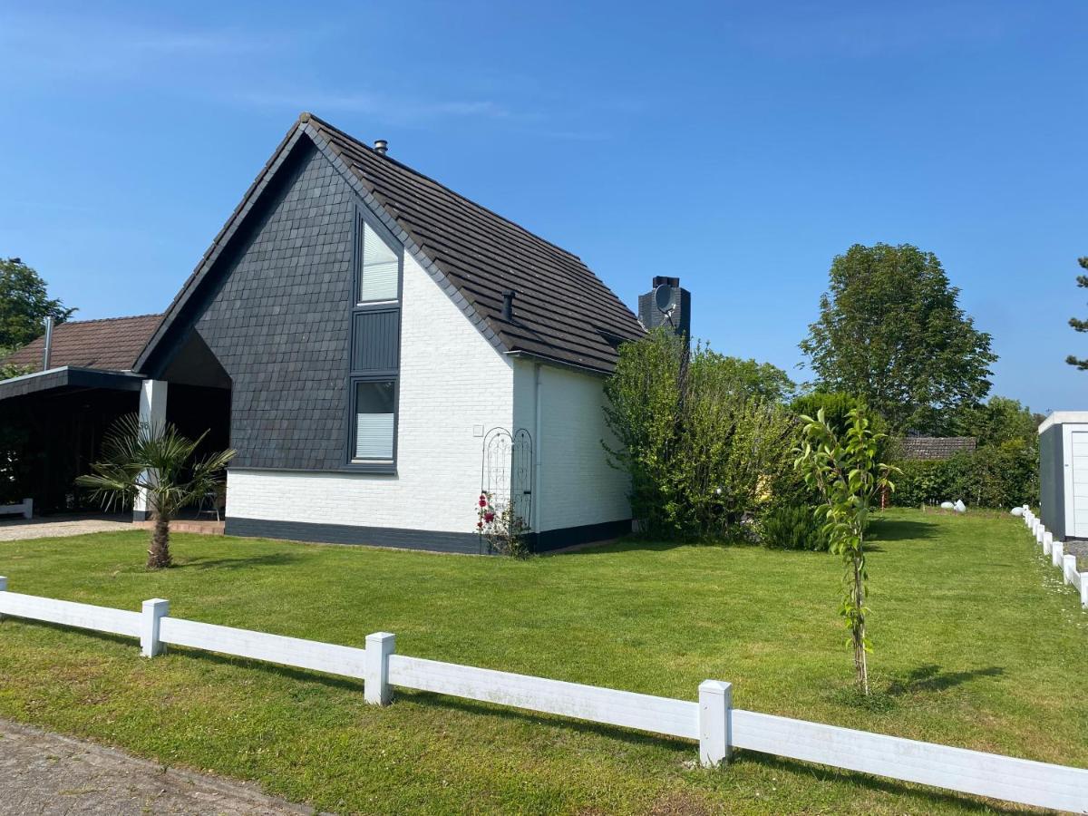 Traumhaftes Geraeumiges Ferienhaus In Meernaehe Bruinisse Exteriér fotografie